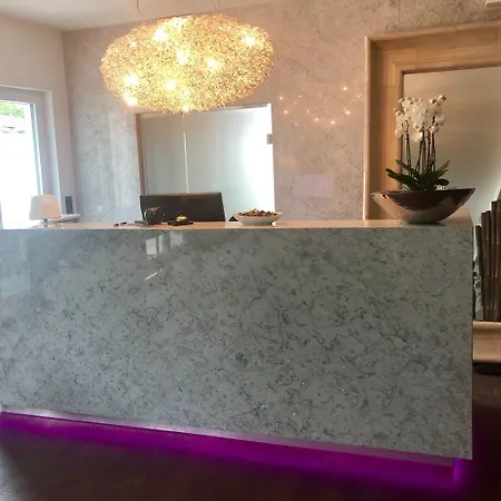 Otel Ramor Garni