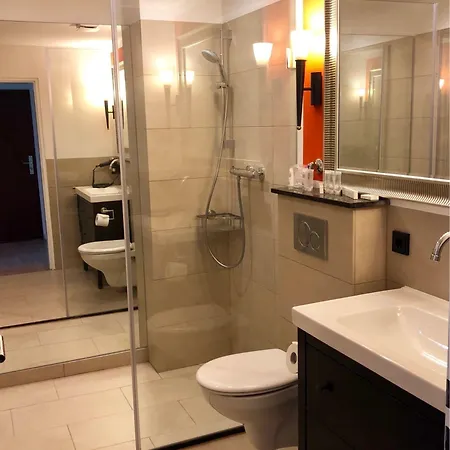 拉莫尔盖尔尼酒店 酒店 杜伊斯堡