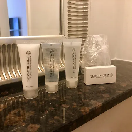 ホテル ラモー ガルニ ドゥイスブルグ