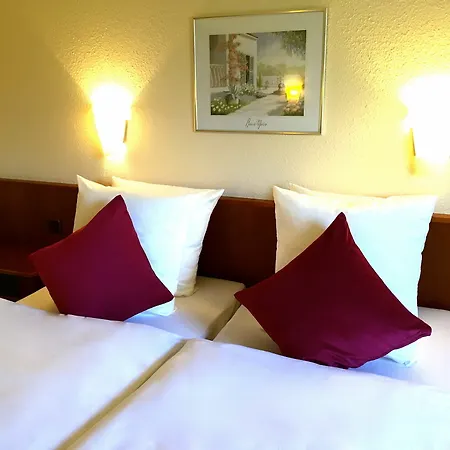 Ramor Garni Otel 3*