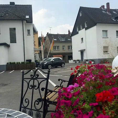 Ramor Garni Hotel 3*